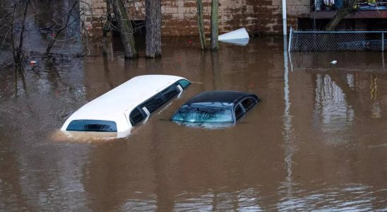 Pineapple Express Storm Sintflutartige Regenfaelle und Schnee treffen Kalifornien