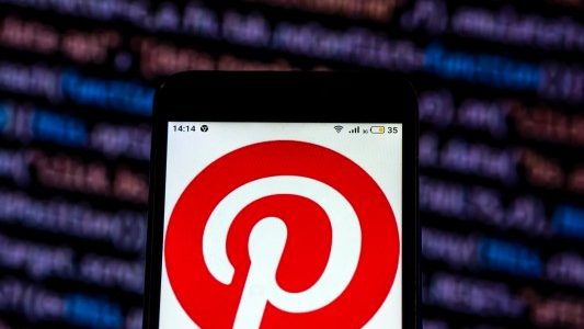 Pinterest kuendigt einen neuen Werbevertrag mit Google an da es