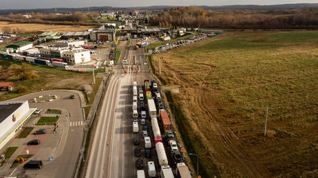 Polnische Bauern kuendigen Grenzblockade an – World