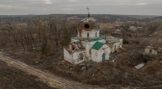 Russland wirft der Ukraine Oelbrand vor Selenskyj will General entlassen