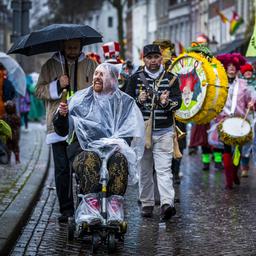 So bleiben Sie an Karneval schoen warm Lebe intelligenter