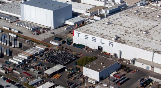 Tesla klagte wegen angeblich jahrelanger falscher Handhabung gefaehrlicher Abfaelle in