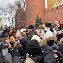 Zwei niederlaendische NOS Journalisten waehrend Demonstration in Moskau festgenommen Medien