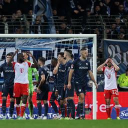 Zwoelfter Titel in Folge fuer die Bayern nach erneuter Niederlage