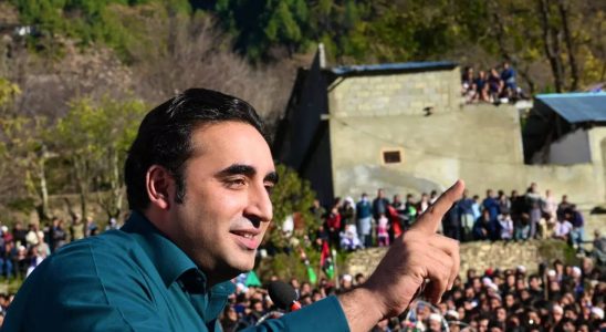 Bilawal Bhutto wuenscht der Hindu Gemeinschaft in Pakistan Holi