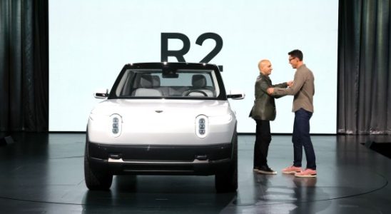 Der Rivian R2 SUV verzeichnet einen Tag nach der Enthuellung