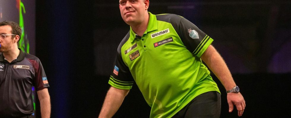 Die mehrfachen Champions Van Gerwen und Van Barneveld sind sofort