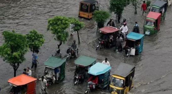 Heftige Regenfaelle und starker Schneefall in Pakistan fordern 29 Todesopfer