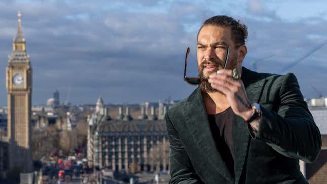 Jason Momoa weist die wohlmeinende Behauptung zurueck Duncan Idaho sei