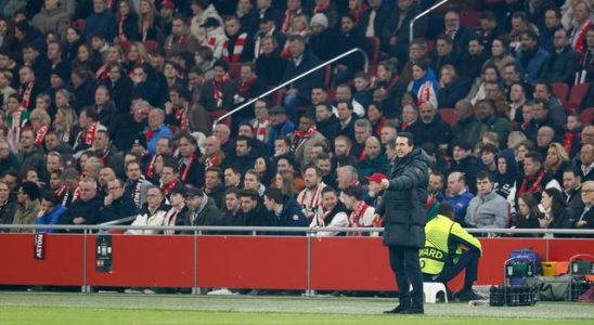 Live Europafussball Ajax legt im Spiel gegen Aston Villa zu