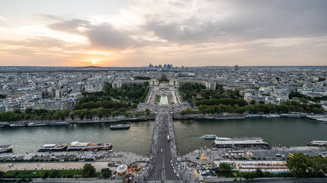 Macron verspricht in der Seine zu schwimmen – World