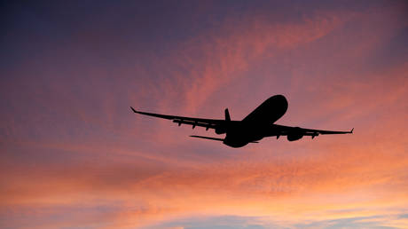 Piloten schliefen mitten im Flug mit 157 Menschen an Bord