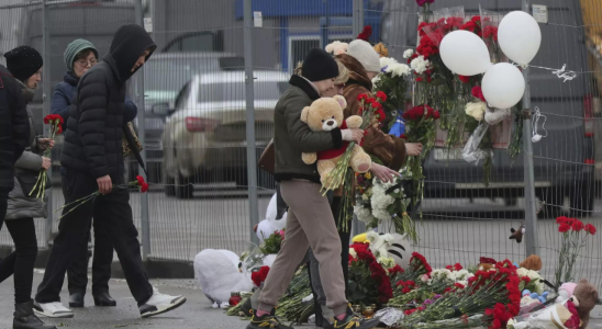 Russland begeht Nationaltrauertag da die Zahl der Massaker in Konzerthallen