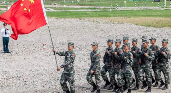 Top General der Volksbefreiungsarmee fordert hartes Vorgehen gegen „gefaelschte Kampffaehigkeiten des