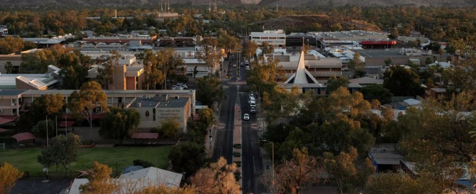 Warum diese australische Stadt eine Ausgangssperre fuer Jugendliche verhaengt hat