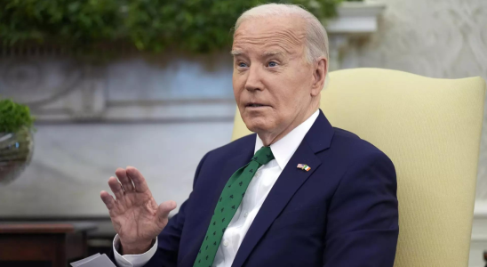 „Geistig ungeeignet Praesident zu sein Biden verspottet Trump beim DC Braten