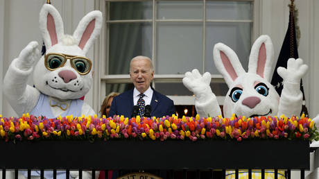 Biden bestreitet am Ostersonntag den Transgender Tag der Sichtbarkeit ausgerufen zu