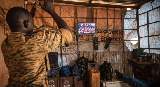 Burkina Faso stoppt auslaendische Medien wegen Massakerberichten