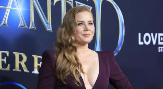 Disney laedt Amy Adams Fans dieses Jahr zu einem ganz besonderen