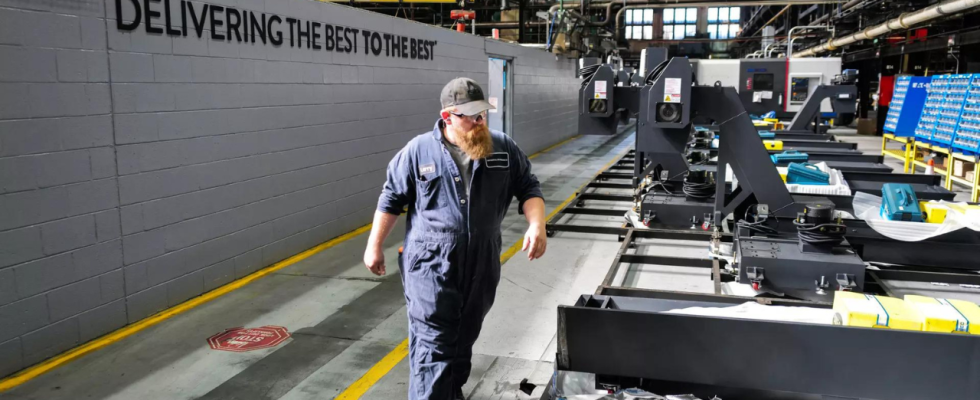 In Scranton stellt eine alternde US Fabrik Granaten fuer die Ukraine