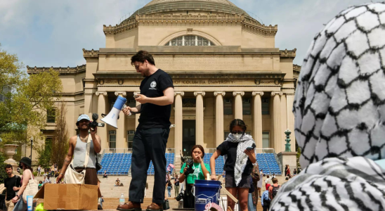 Lager raeumen oder mit Suspendierung rechnen Columbia an die Studenten