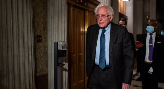 Mann verhaftet weil er vor dem Buero des US Senators Bernie