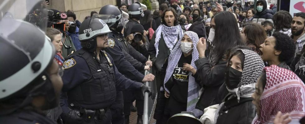 NYPD Verhaftung bei Pro Palaestina Protest an der Columbia University Weltnachrichten