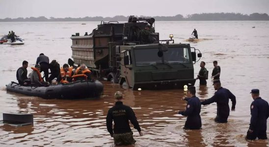 Bei Ueberschwemmungen im Sueden Brasiliens kommen 55 Menschen ums Leben