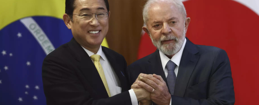 Der Brasilianer Lula laedt den japanischen Premierminister ein das Fleisch