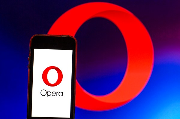 Der KI Assistent von Opera kann jetzt Webseiten auf Android zusammenfassen