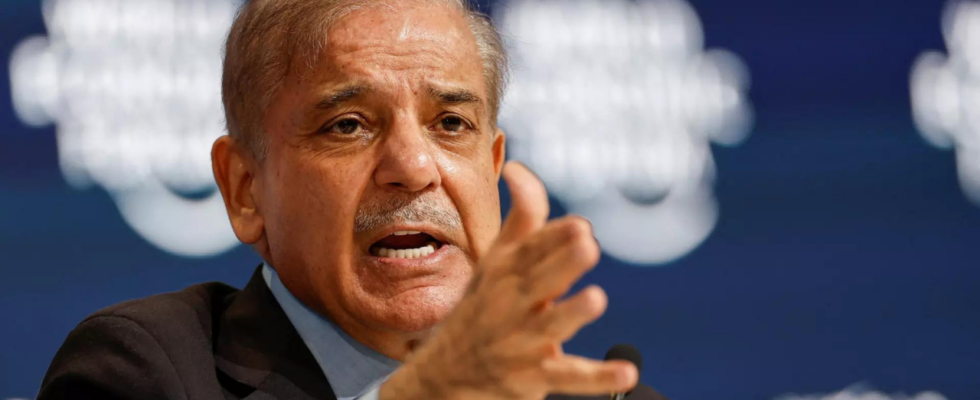 Der pakistanische Premierminister Shehbaz Sharif tritt als Praesident der PML N