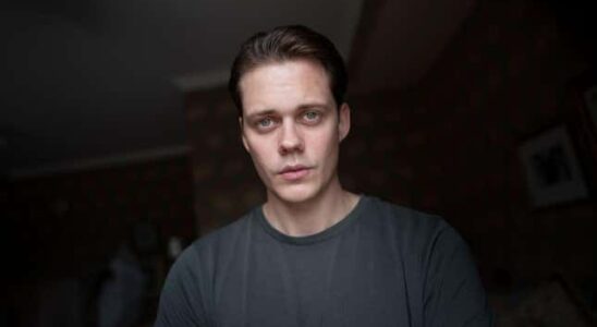 Gut Bill Skarsgard wird als Pennywise fuer Max‘ Es Prequel Show zurueckkehren