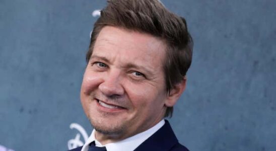 Jeremy Renner schliesst sich Wake Up Dead Man an