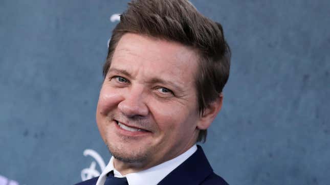 Jeremy Renner schliesst sich Wake Up Dead Man an