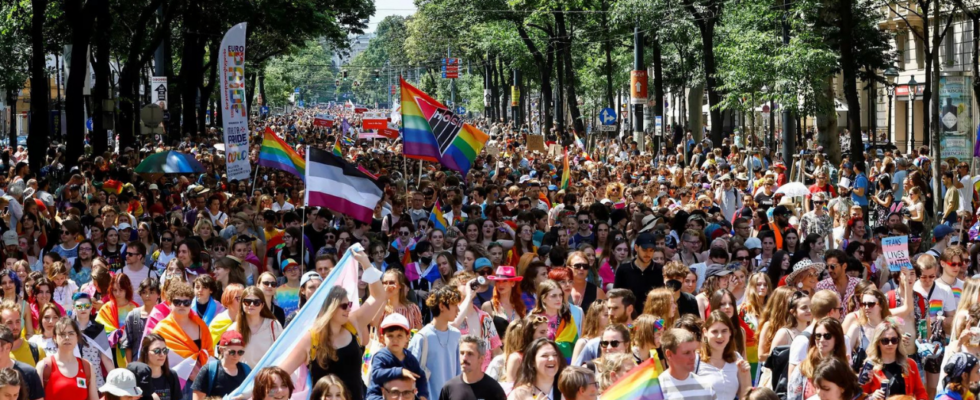 Laut Umfrage sind LGBTIQ Menschen in der EU weniger Diskriminierung und