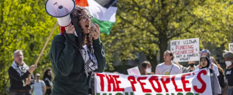 Nach den USA breiteten sich die Universitaetsproteste aus Solidaritaet mit