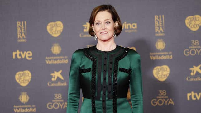 Sigourney Weaver ist in Gespraechen um mit The Mandalorian