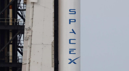 SpaceX startet erste Satelliten fuer neue US Spionagekonstellation