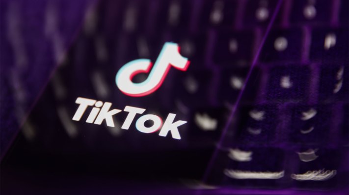 TikTok holt Tay und Billie mit einem neuen UMG Inhaltslizenzvertrag zurueck