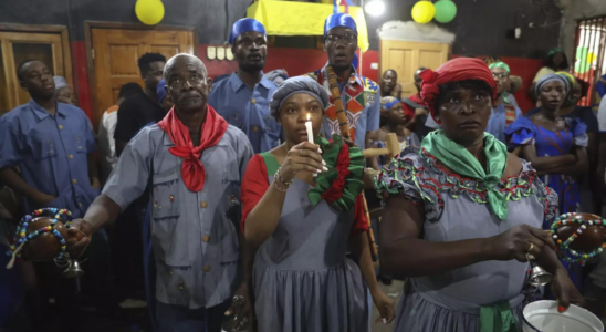 Waehrend die Morde zunehmen kaempfen Haitianer darum ihre Angehoerigen zu