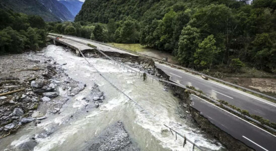 2 Tote 1 Vermisster nach sintflutartigen Regenfaellen die in der