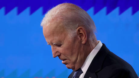 Die Redaktion der New York Times fordert Biden auf aus