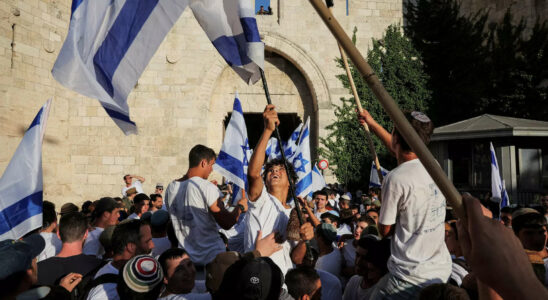 Jerusalemer Beamter greift franzoesisches Konsulat nach Verbot israelischer Waffenschau an