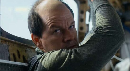 Mark Wahlberg terrorisiert seine Passagiere im Flight Risk Trailer