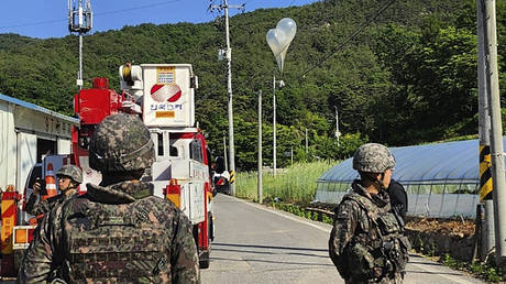 Nordkoreas Muellballon Kampagne „beschaemend – Seoul VIDEO — RT Weltnachrichten