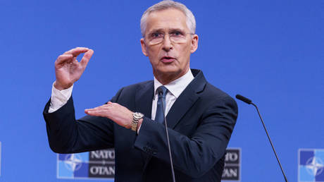 Stoltenberg NATO fuehrt Gespraeche ueber die Bereitstellung weiterer Atomwaffen —