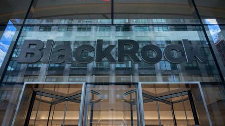 BlackRock enthuellt Verbindung zu gescheitertem Trump Attentat — World