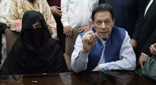 Bushra Bibi die Frau des ehemaligen pakistanischen Premierministers Imran Khan