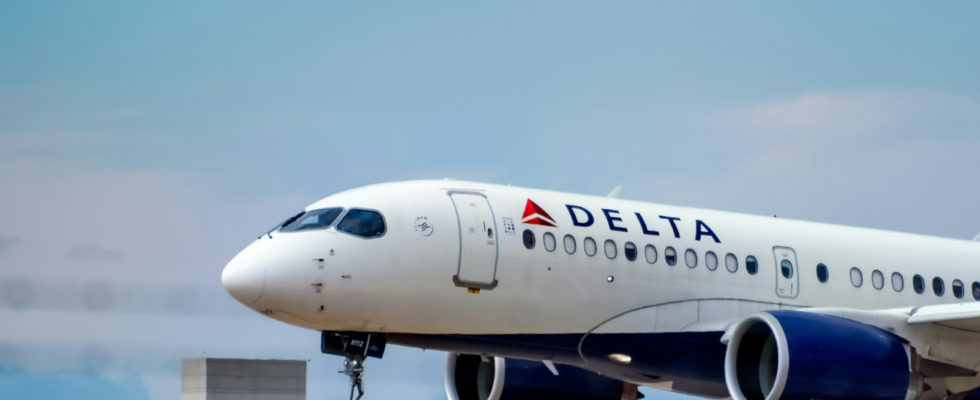 Delta Airlines Verdorbene Lebensmittel zwingen Delta Flug zu Notlandung