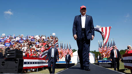 Der US Praesident ist jetzt offiziell ein Zaubererkoenig — World